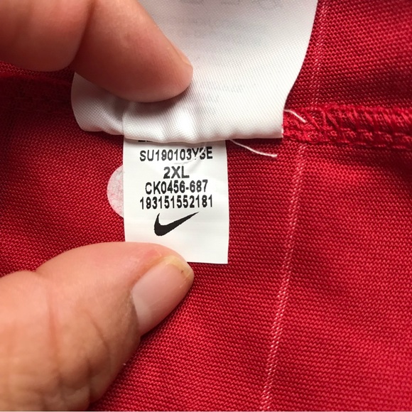 The Nike Tee Men's color Red Striped Short Sleeve T-Shirt Sz XXL Pullover - Picture 10 of 11